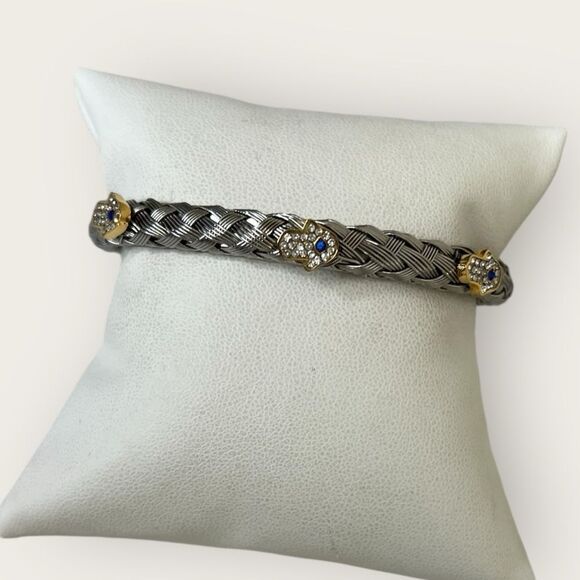 Stainless steel & gold plated cuff bracelet with 3 hamsa 🪬 hands braided design - Picture 2 of 7